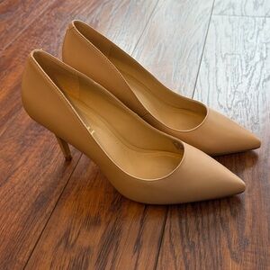 Coach Wiley Pumps Beechwood Size 8
